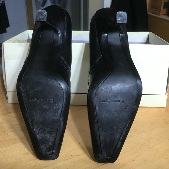 Eitienne Aigner Black leather pumps - Picture 5 of 5